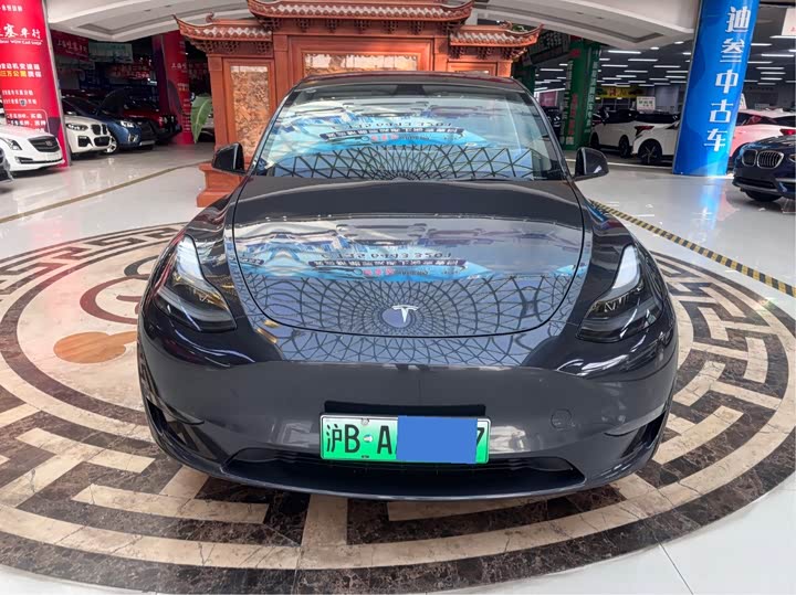 Фото 2 - Tesla Model Y