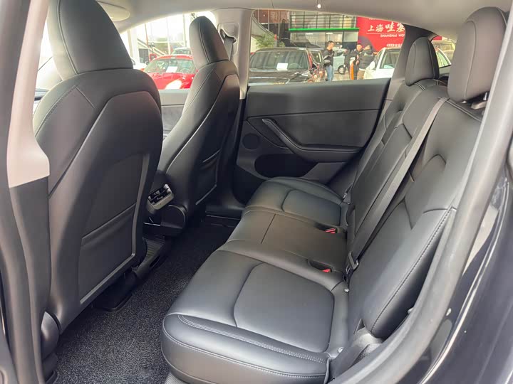 Фото 9 - Tesla Model Y