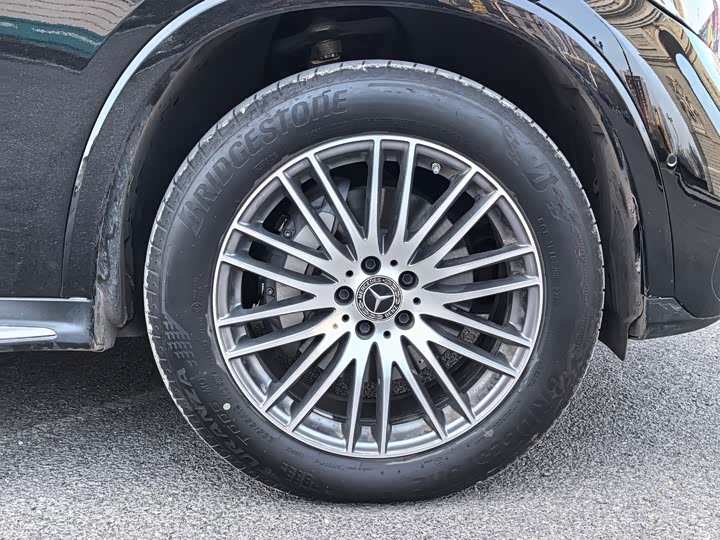 Фото 4 - Mercedes-Benz GLC-Class