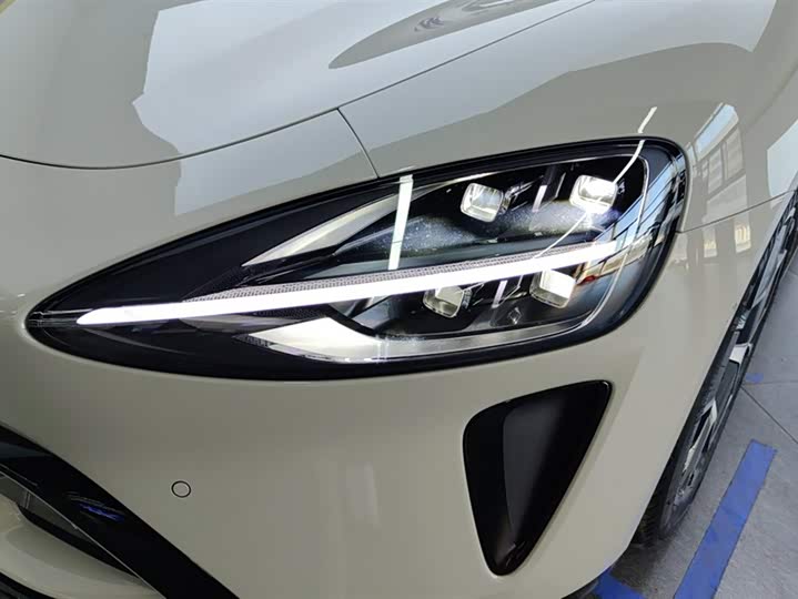 Фото 5 - Xiaomi SU7