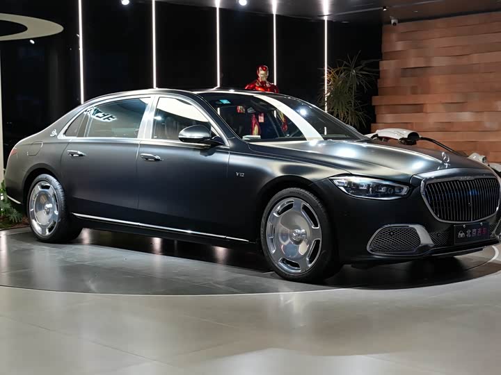 Фото 3 - Mercedes-Benz Maybach S-Class