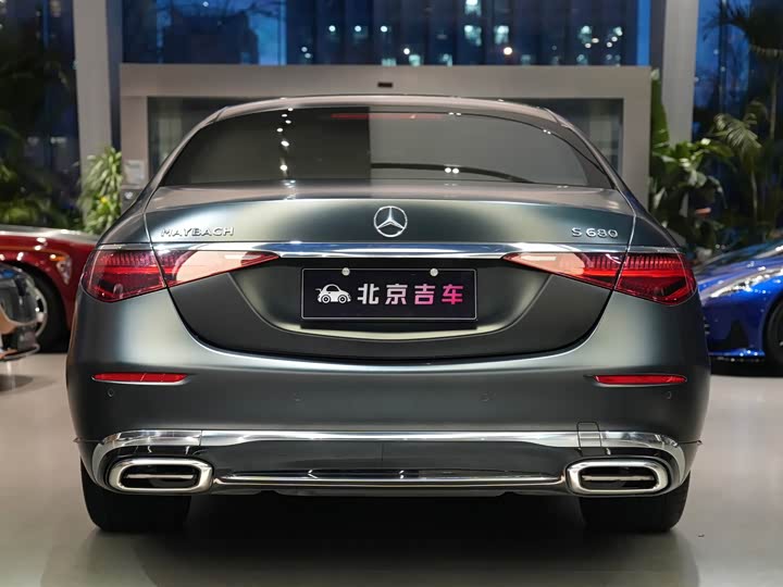 Фото 4 - Mercedes-Benz Maybach S-Class