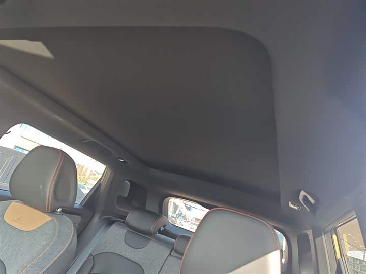 Фото 8 - Geely Cowboy