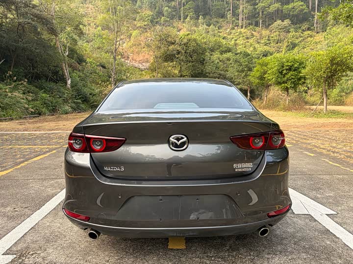 Фото 8 - Mazda 3 (Axela)