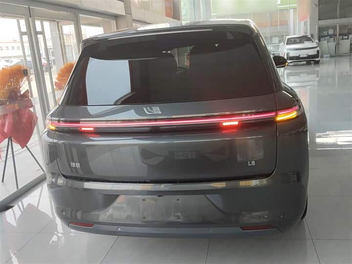 Фото 6 - LiXiang L8