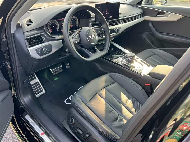 Фото 7 - Audi A4