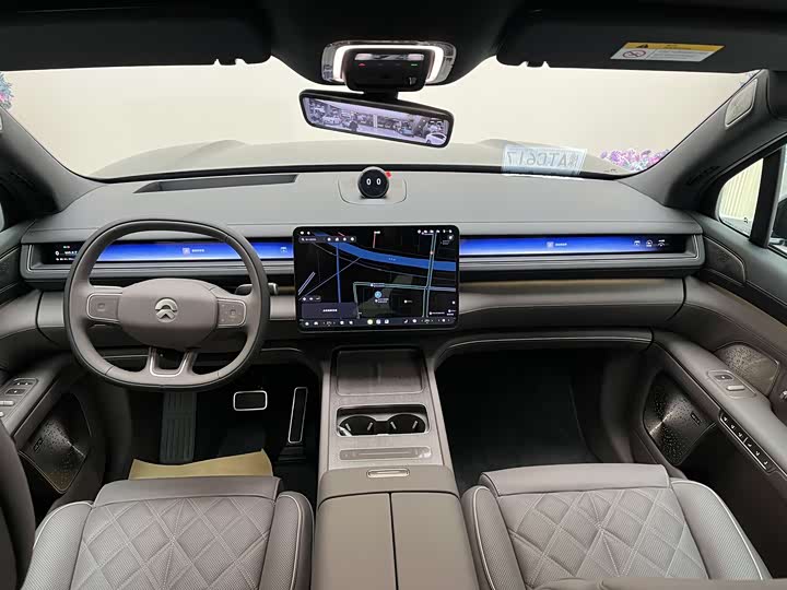 Фото 5 - Nio ES8