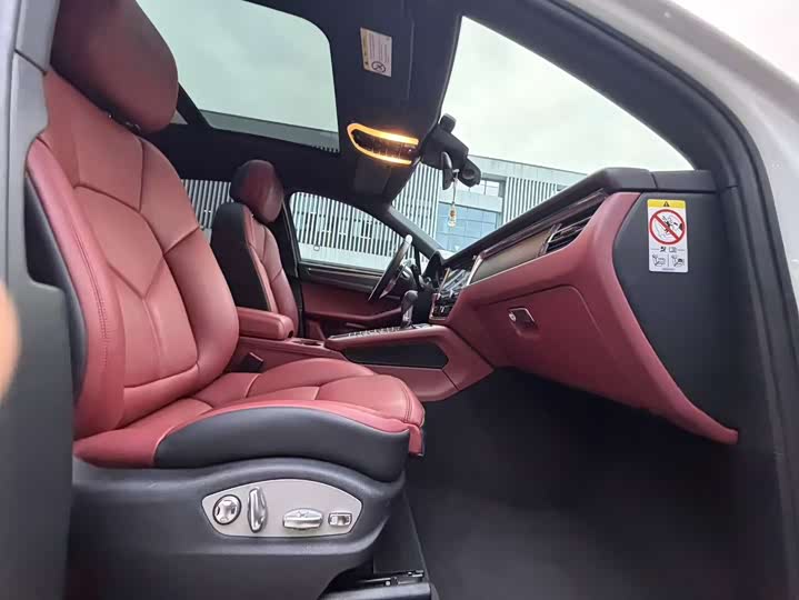 Фото 5 - Porsche Macan