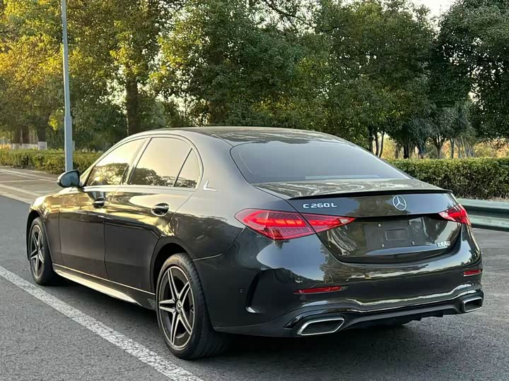 Фото 7 - Mercedes-Benz C-Class