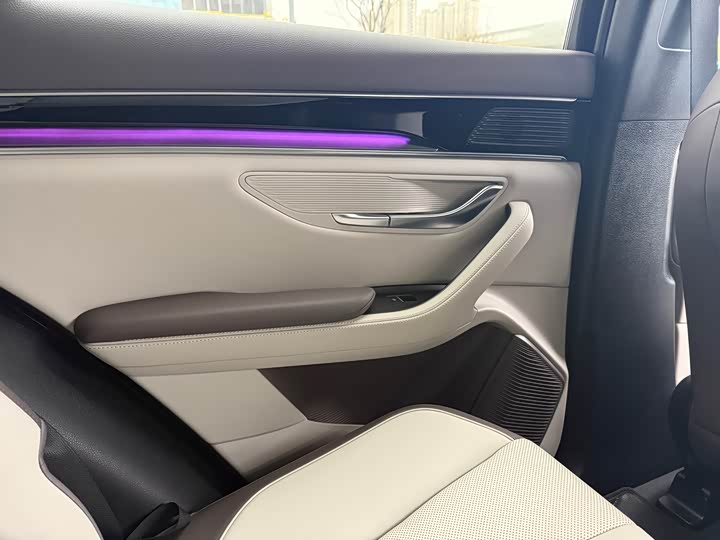 Фото 8 - BYD Song Plus Hybrid/EV