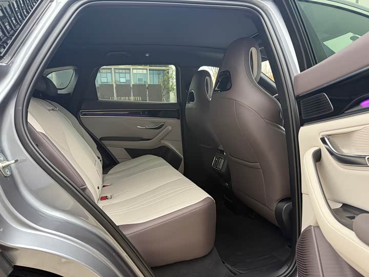 Фото 9 - BYD Song Plus Hybrid/EV