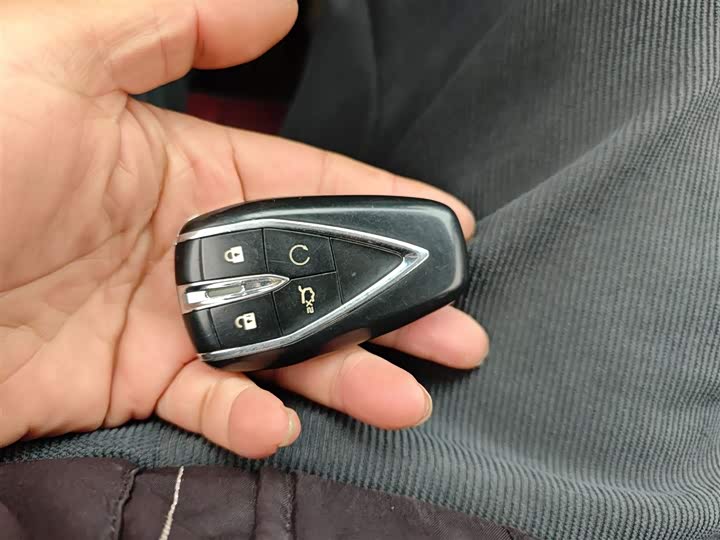 Фото 9 - Changan CS75 Plus