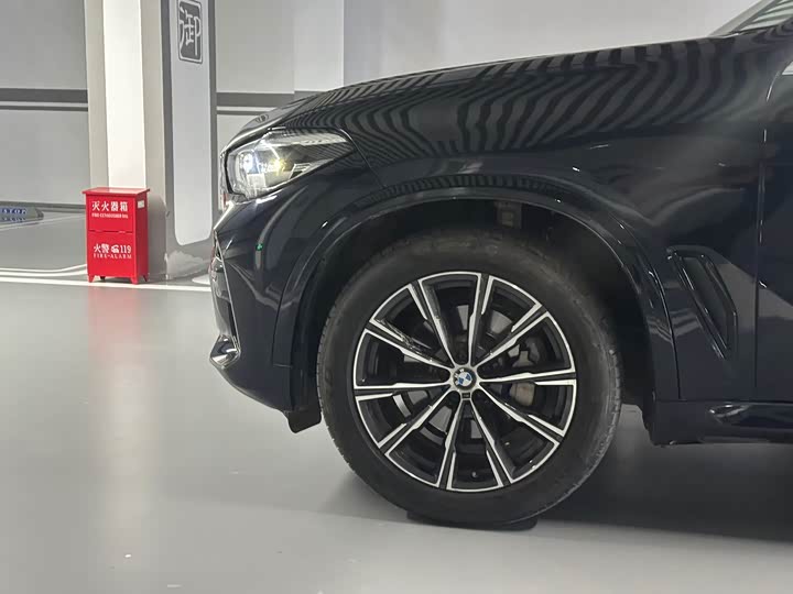 Фото 5 - BMW X5