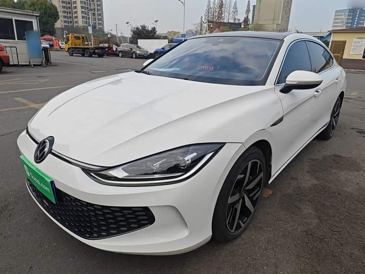 Фото 1 - Volkswagen Lamando L