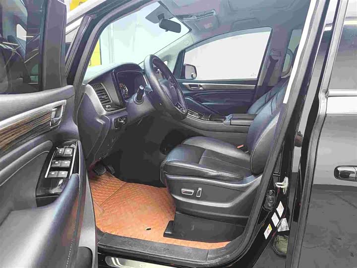 Фото 6 - GAC Trumpchi M8