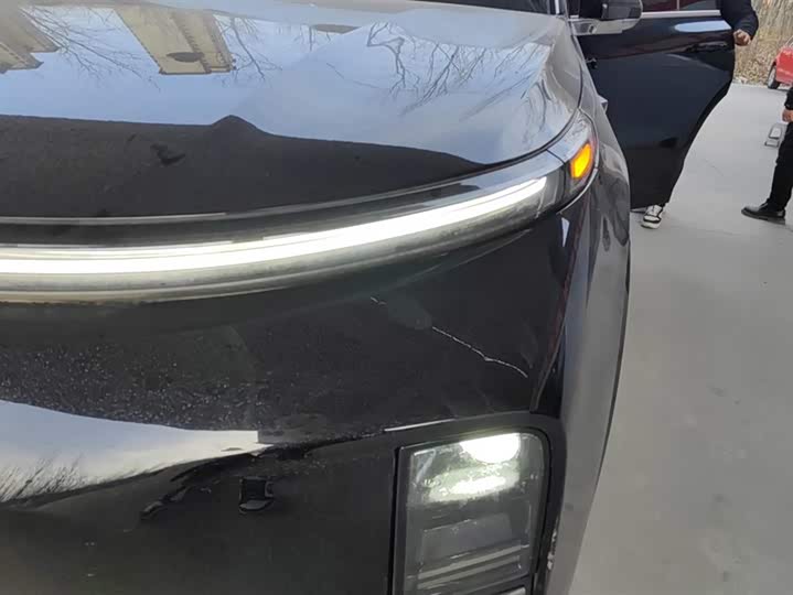 Фото 5 - LiXiang L9