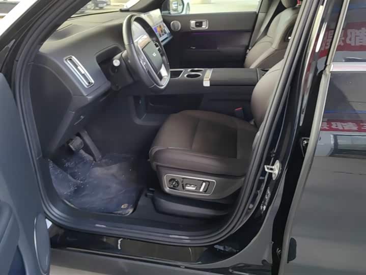 Фото 9 - LiXiang L9