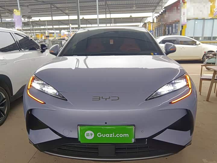 Фото 3 - BYD Sea Lion 07 EV