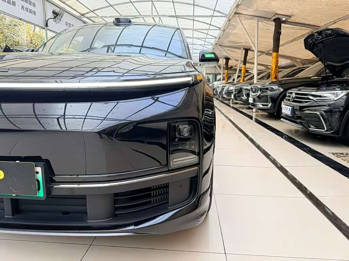 Фото 3 - LiXiang L9