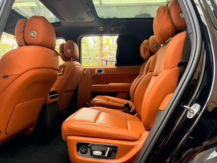 Фото 8 - LiXiang L9