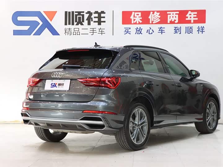 Фото 5 - Audi Q3