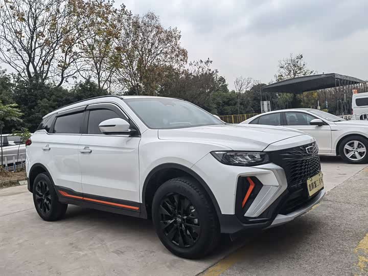 Фото 3 - Geely Atlas