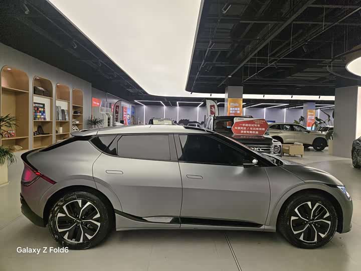 Фото 8 - Kia EV6