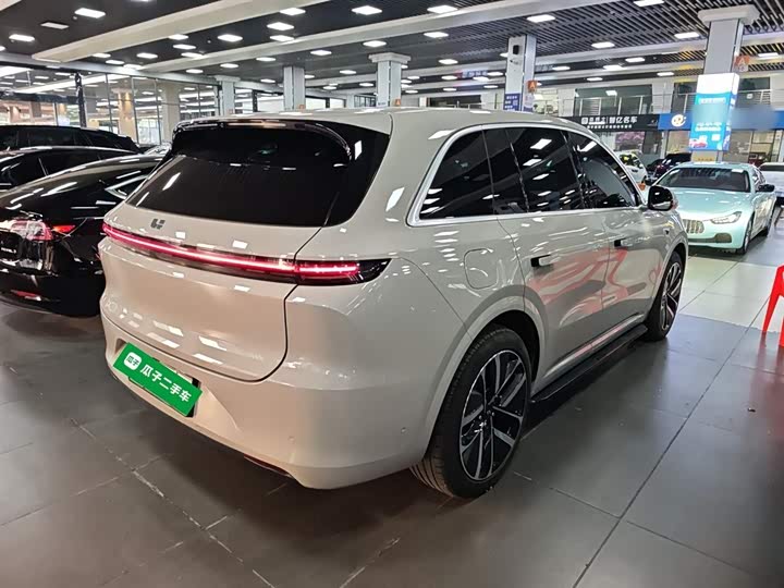 Фото 7 - LiXiang L6