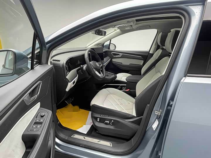 Фото 2 - Volkswagen Talagon