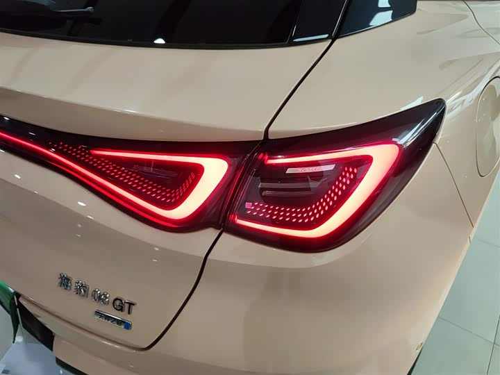 Фото 8 - BYD Seal 06 GT