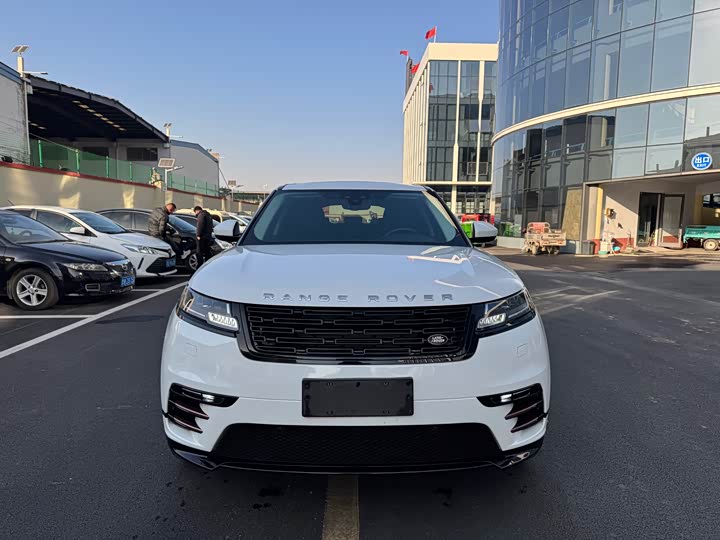 Фото 1 - Land Rover Range Rover Velar