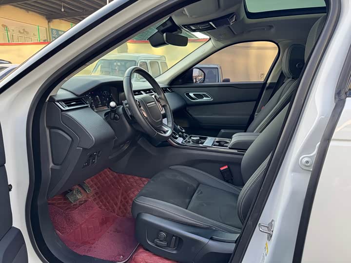 Фото 3 - Land Rover Range Rover Velar