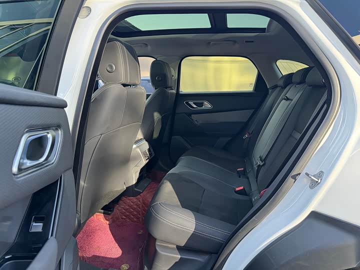 Фото 4 - Land Rover Range Rover Velar