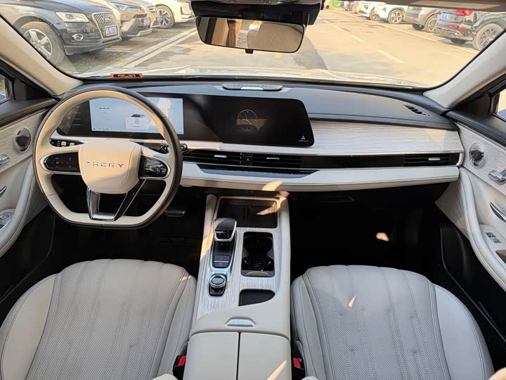 Фото 7 - Chery Fulwin A8