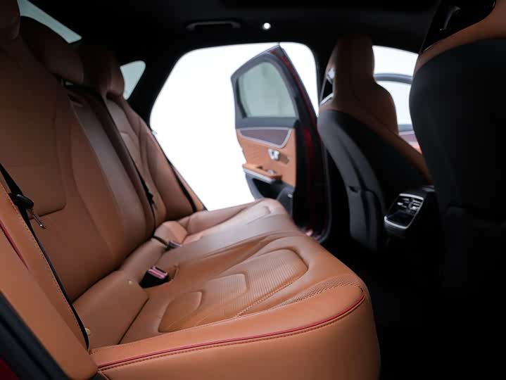 Фото 7 - BYD Han