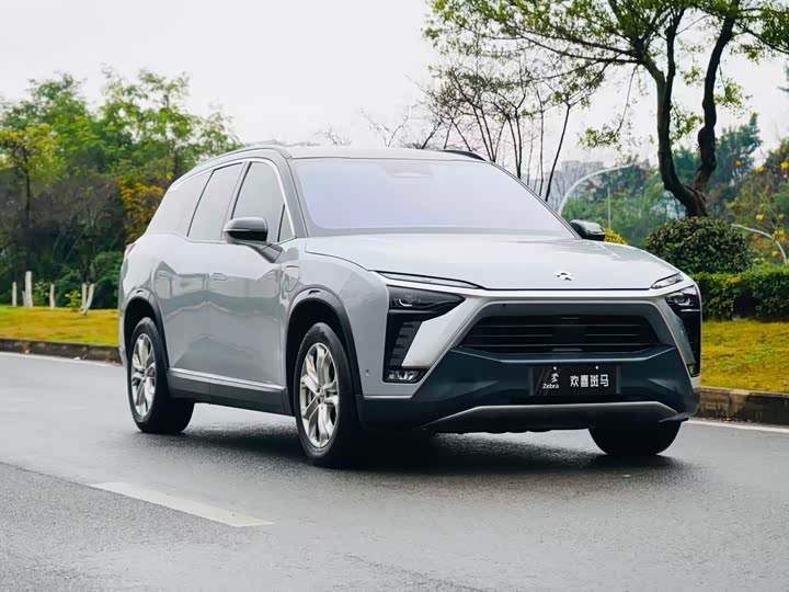 Фото 1 - Nio ES8