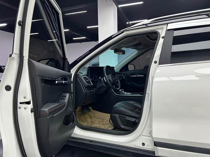 Фото 9 - Kia KX3