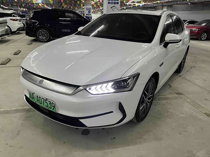 Фото 1 - BYD Qin Plus