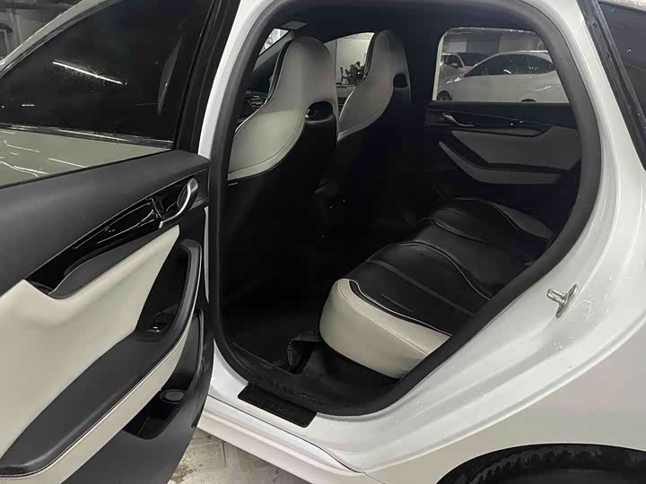 Фото 5 - BYD Qin Plus