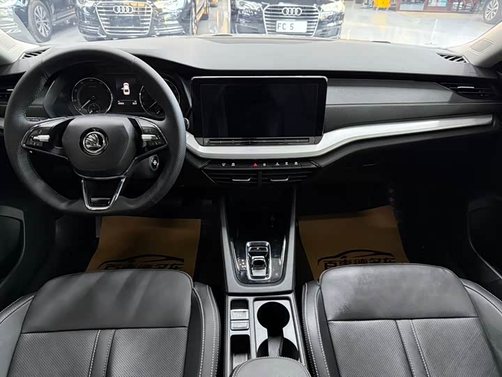 Фото 5 - Skoda Octavia Pro