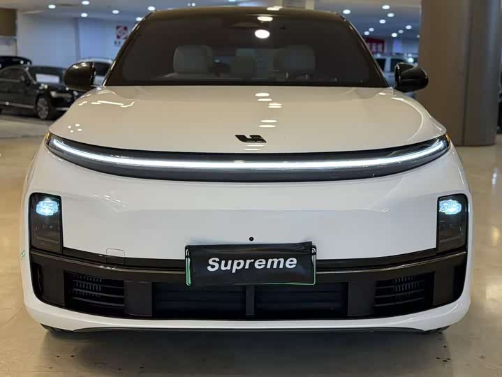 Фото 2 - LiXiang L7