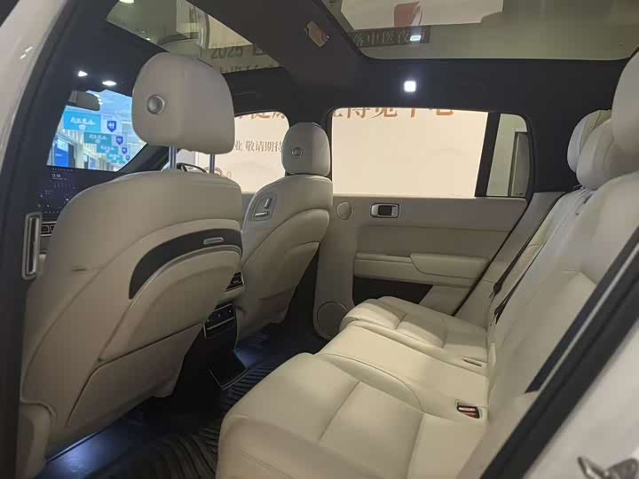 Фото 6 - LiXiang L7