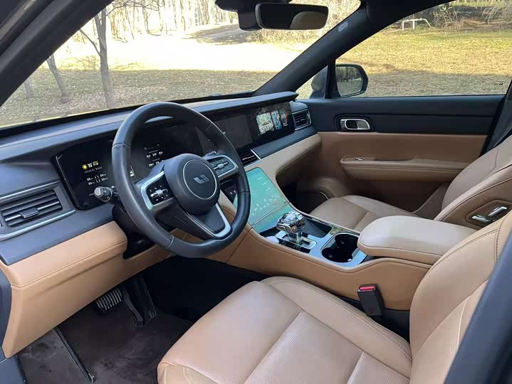 Фото 7 - LiXiang One