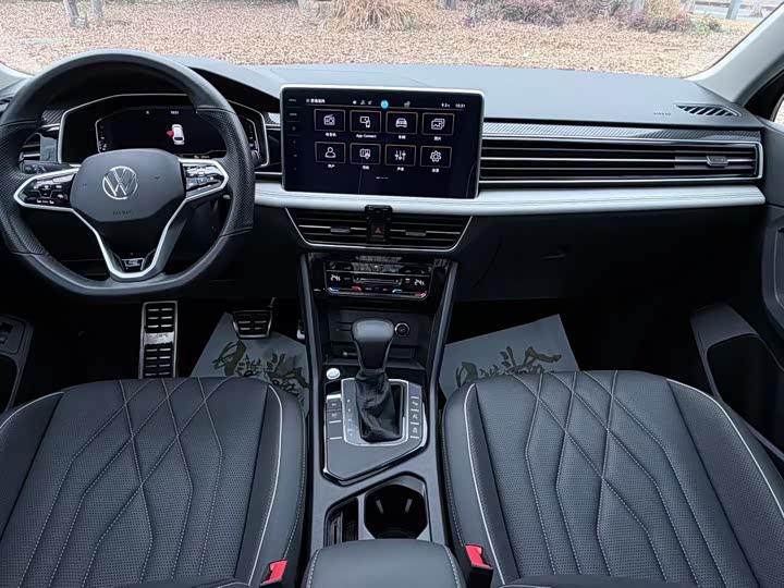 Фото 5 - Volkswagen Tiguan L Pro