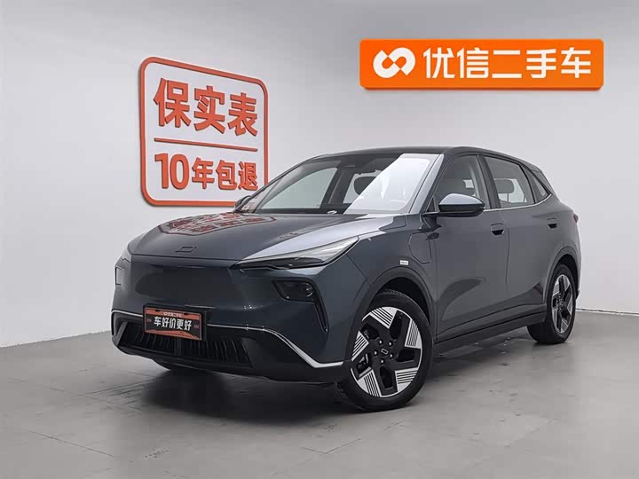 Фото 1 - Bestune 03