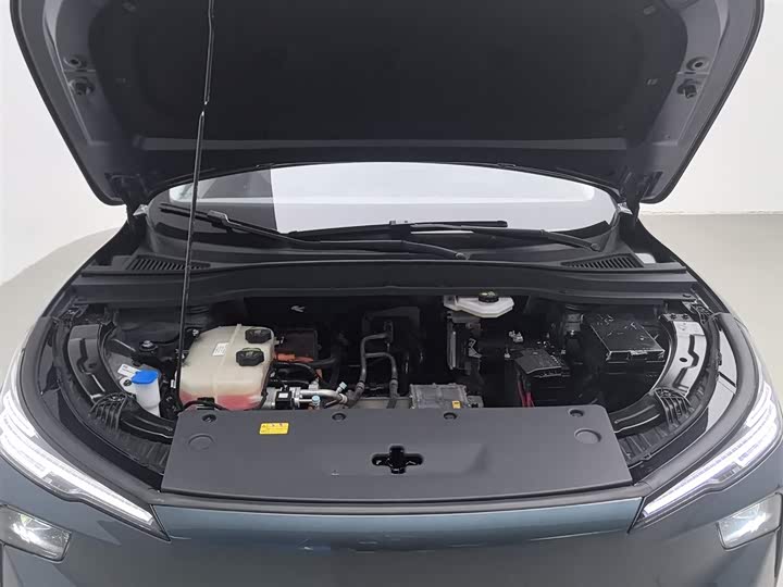 Фото 6 - Bestune 03