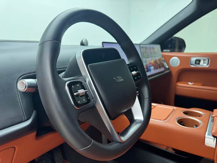 Фото 6 - LiXiang L9