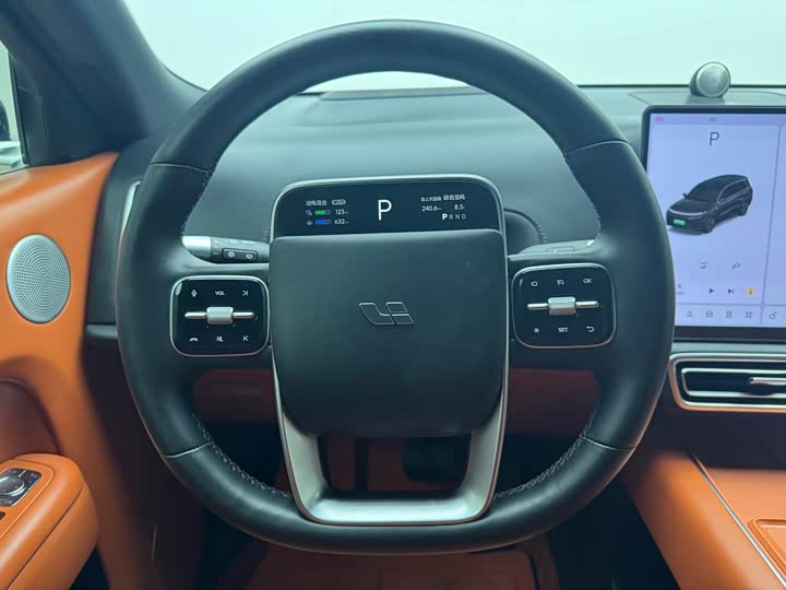 Фото 7 - LiXiang L9