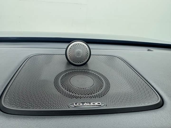 Фото 8 - LiXiang L9