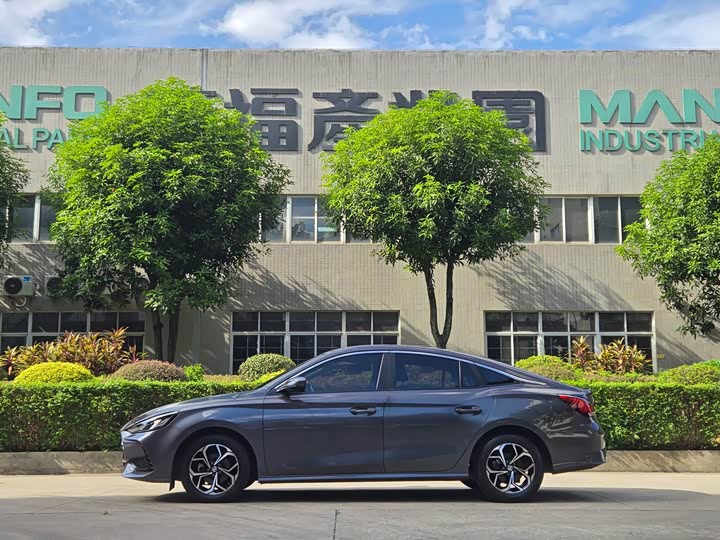 Фото 4 - MG Motor 5